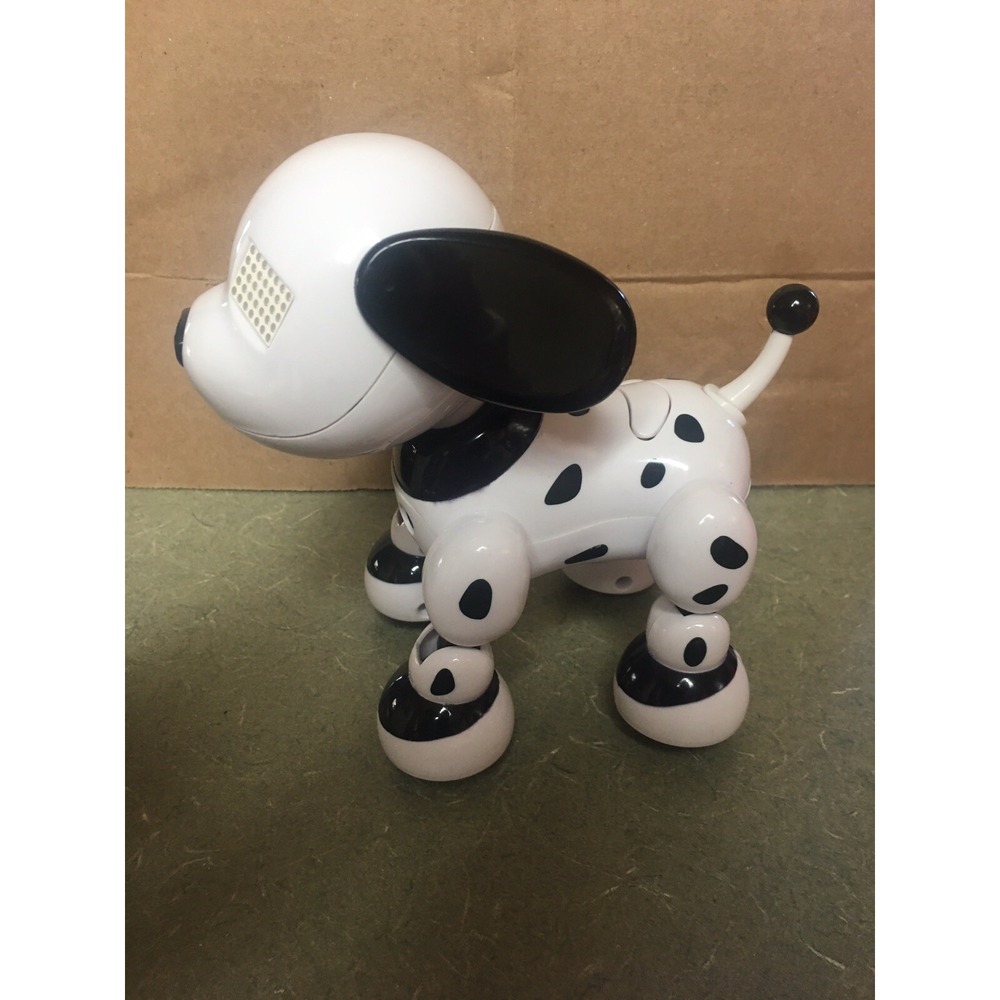 2014 Spin Master Zoomed Zuppies Robotic Dog W/  New Batteries